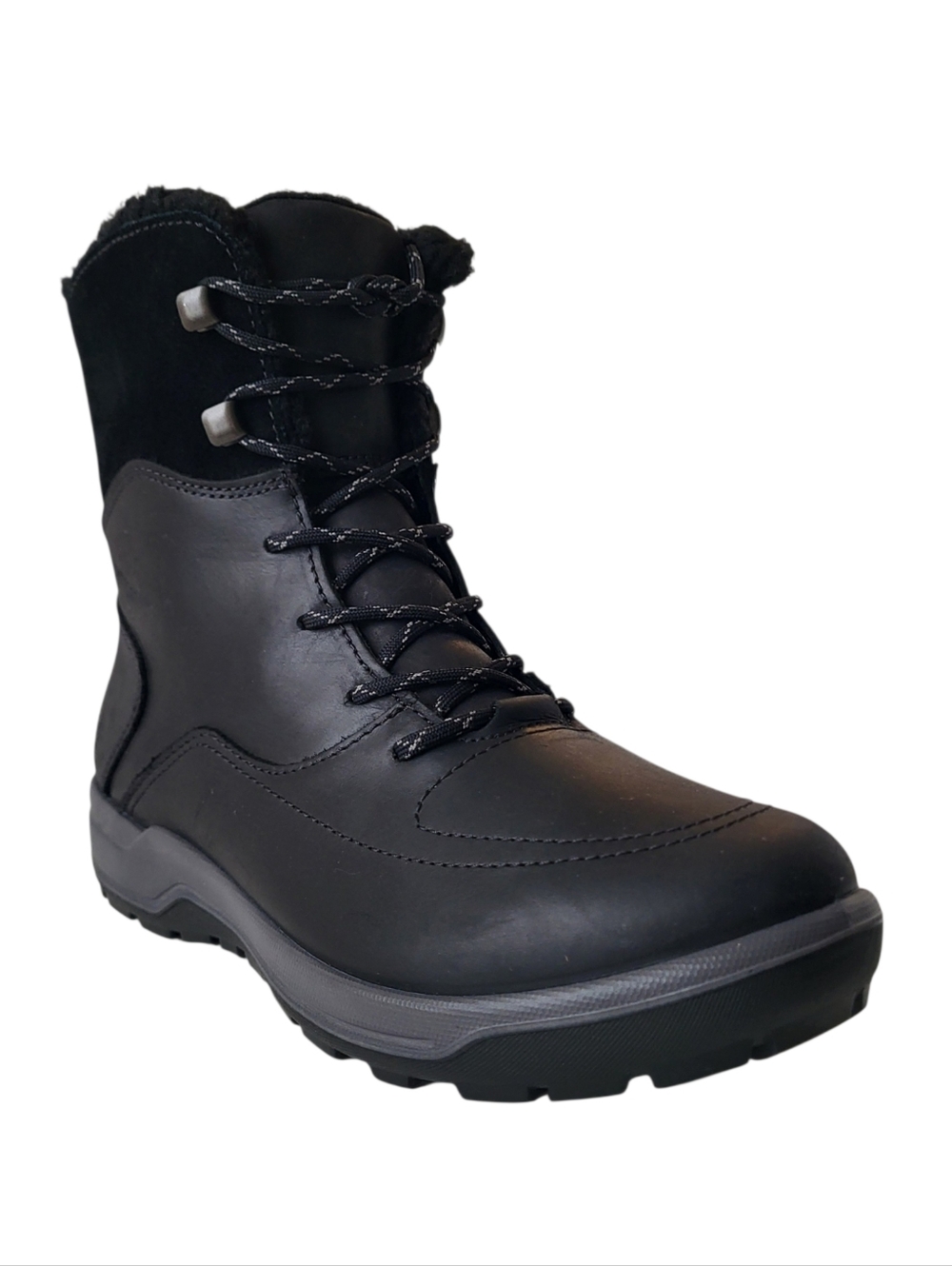 ECCO Trace Lite Oiled Nubuck Waterproof Boots in Black Women's 39 EU 8-8.5 US